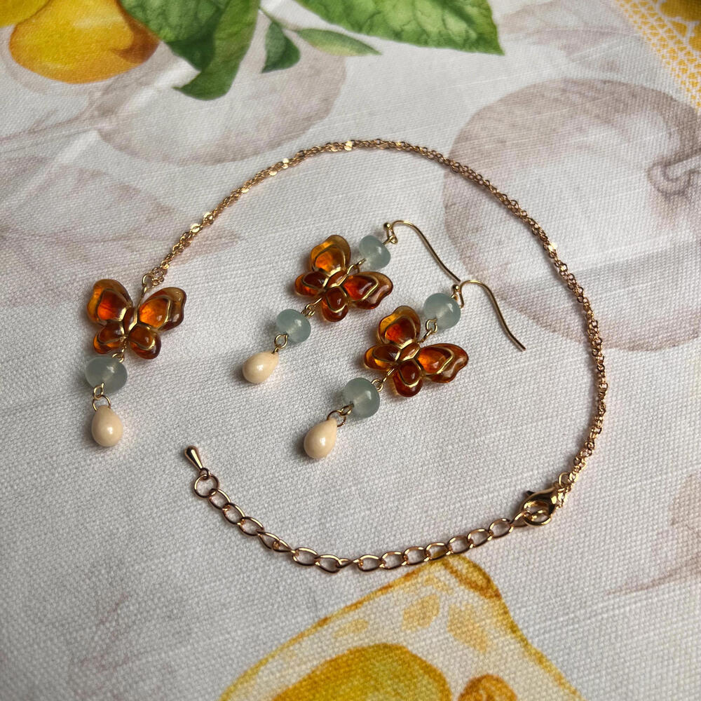 Amber Blue Jade Beige Czech Glass Acrylic Butterfly Jewelry Set, Cute Fun Set - Picture 5 of 6
